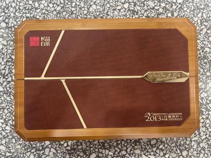 Sprzedaż OEM i ODM 3-in-1 wooden tea pot box with sponge insert