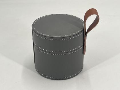 Sprzedaż OEM i ODM Round leather box with handle for ceramic jar packaging