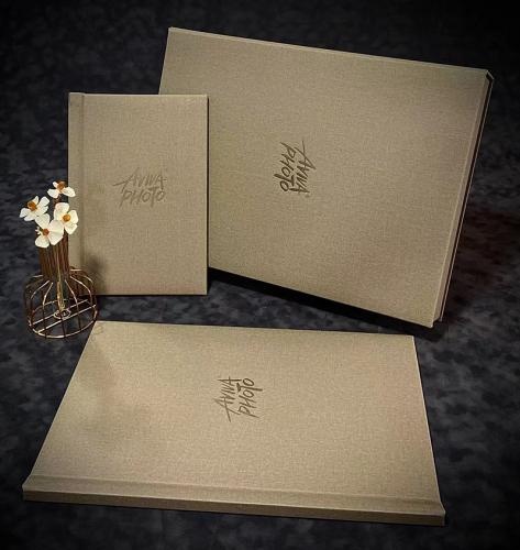 Sprzedaż OEM i ODM High-quality exquisite gold photo album with high-end gift box