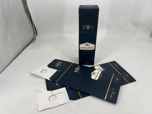 Sprzedaż OEM i ODM Hot Stamping White Card Paper Box Wine Packaging High-grade Gift